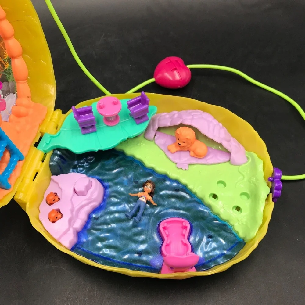Polly Pocket Tropicool Pineapple Purse Compact Playset Incomplete